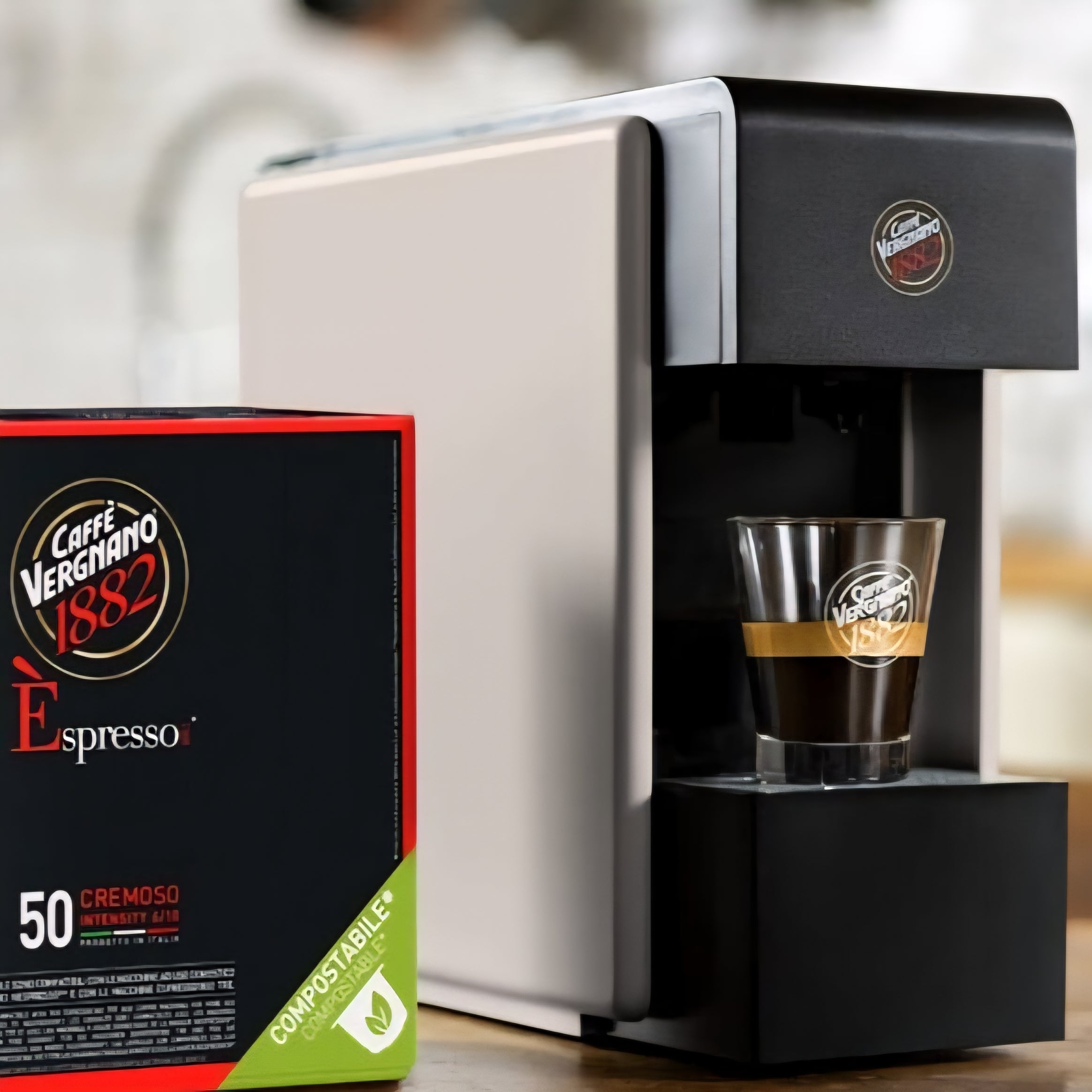Caffè Vergnano 1882 Espresso Trè Capsule Coffee Machine (Nespresso® compatible)